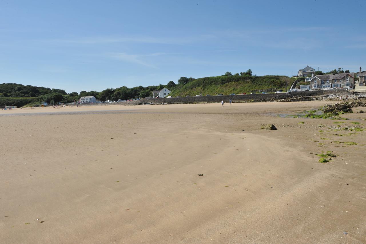 Waters Edge Holiday Apartments Benllech Exterior foto